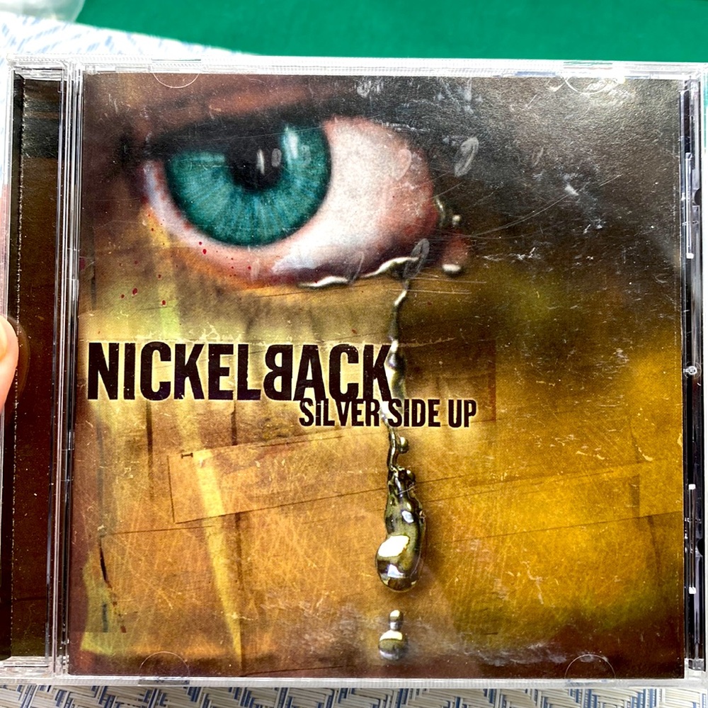 Music CD by, Nickelback, Silver Side Up. In good preowned condition 😀